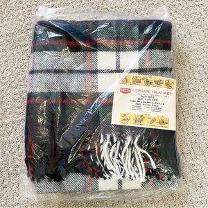 Troy Leisure Blanket Red Blue Green Plaid Fringed Stadium Throw Camping Vintage